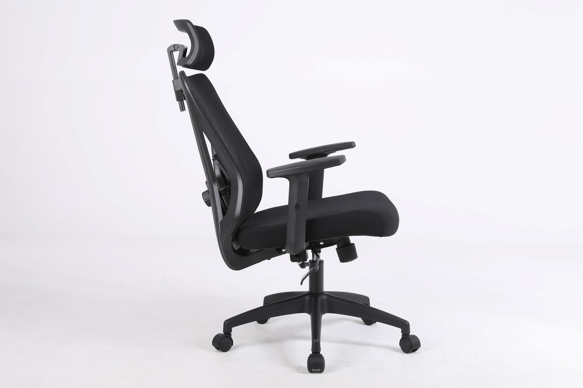 EAN 5901443124054 - Activejet T5 BLACK silla de oficina y de ordenador Asiento acolchado Respaldo de malla imagen 15