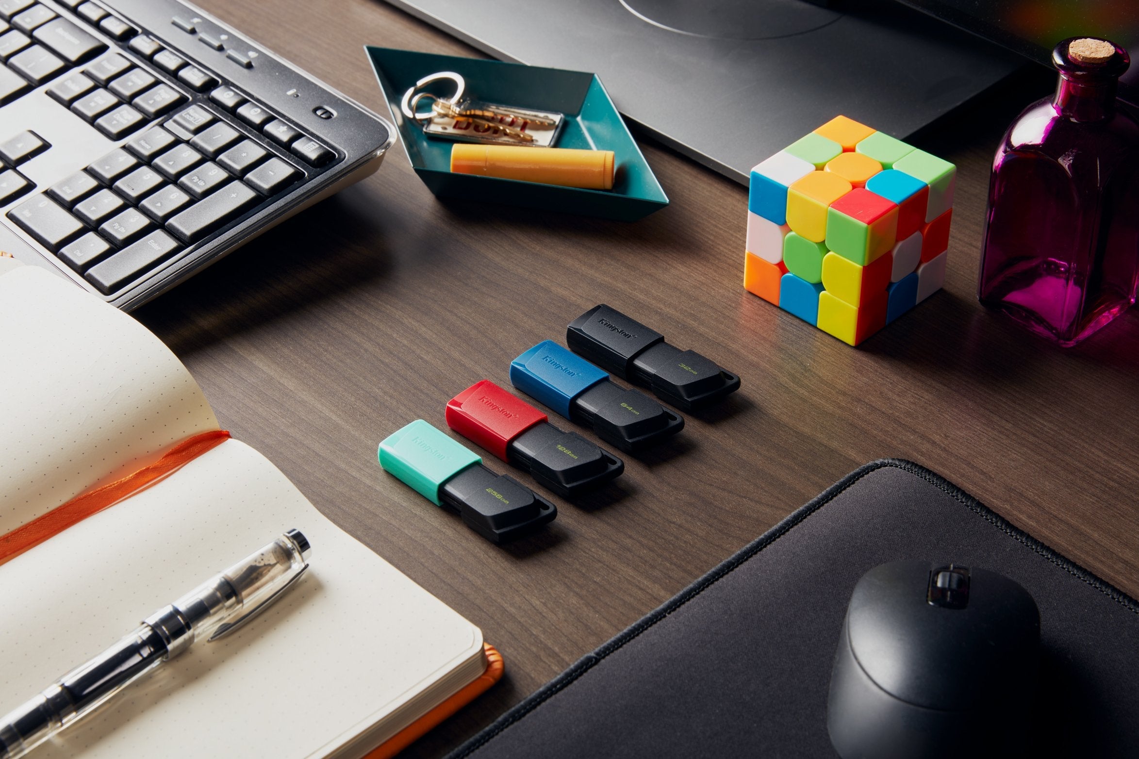 Pendrive 256gb Kingston Datatraveler Exodia M Usb 3.2