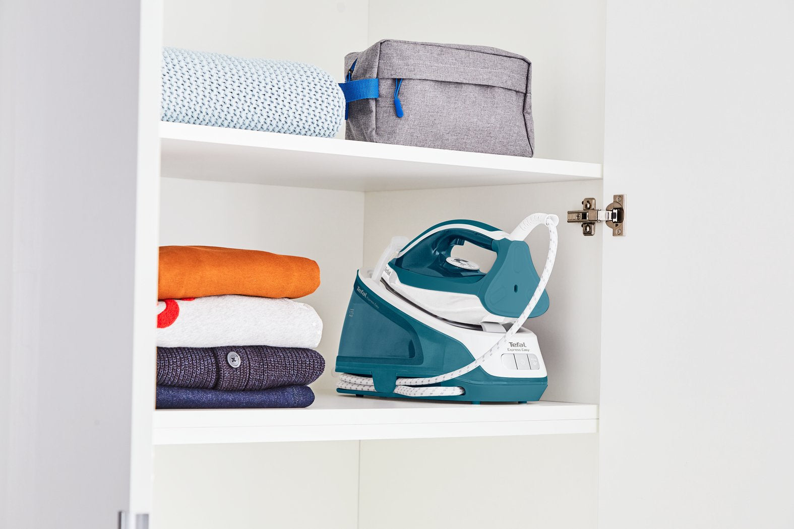 EAN 3121040079072 - Tefal Express Easy SV6131 2200 W 1,7 L Blanco, Azul imagen 8