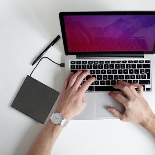 EAN 5901878518589 - Qoltec 51858 unidad de disco óptico DVD-RW Negro imagen 2