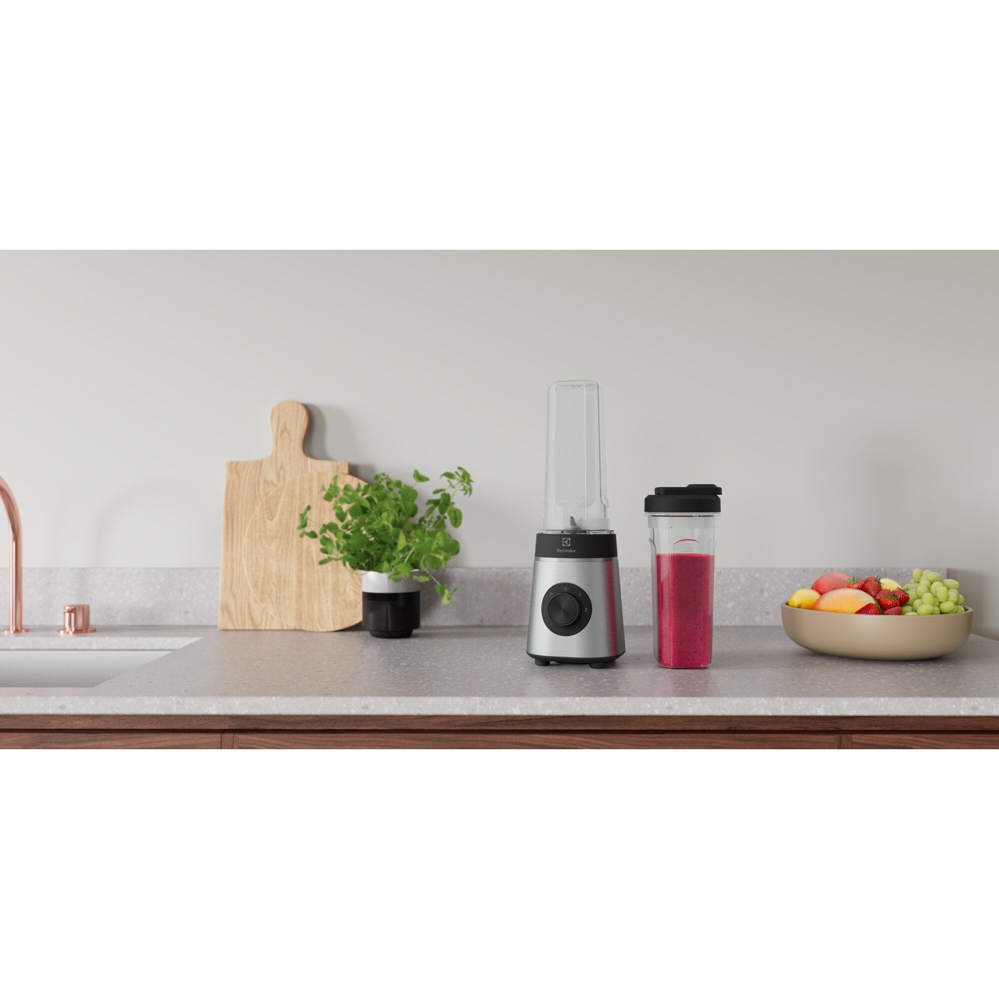 Batidora De Vaso Electrolux E4cb1-6st 1 L 350 W Negro, Acero Inoxidable, Transparente