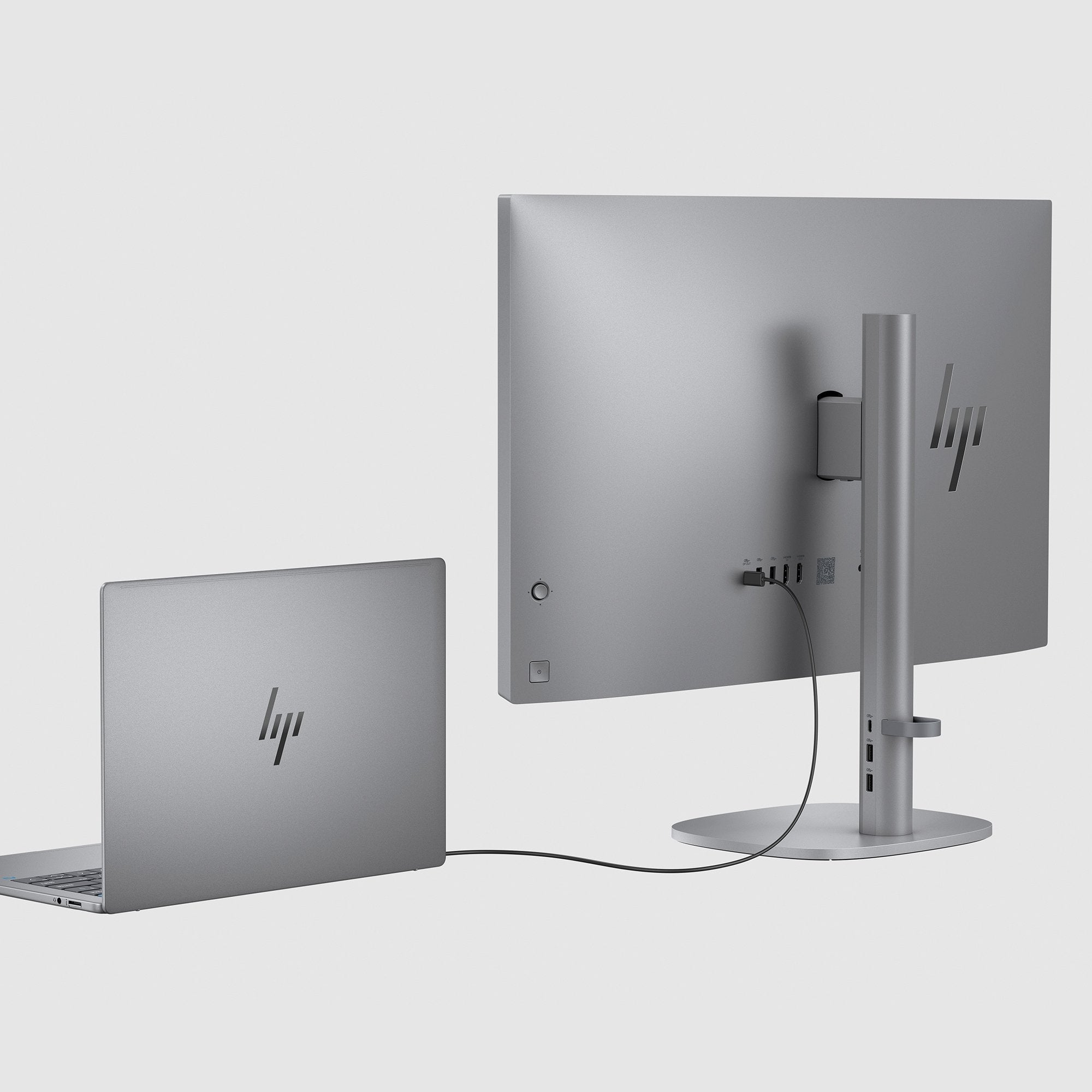 Pc All In One Hp Omnistudio X 27-Cs0010ns Intel Core Ultra 5-125h 32gb 1tb Ssd 27' Win11