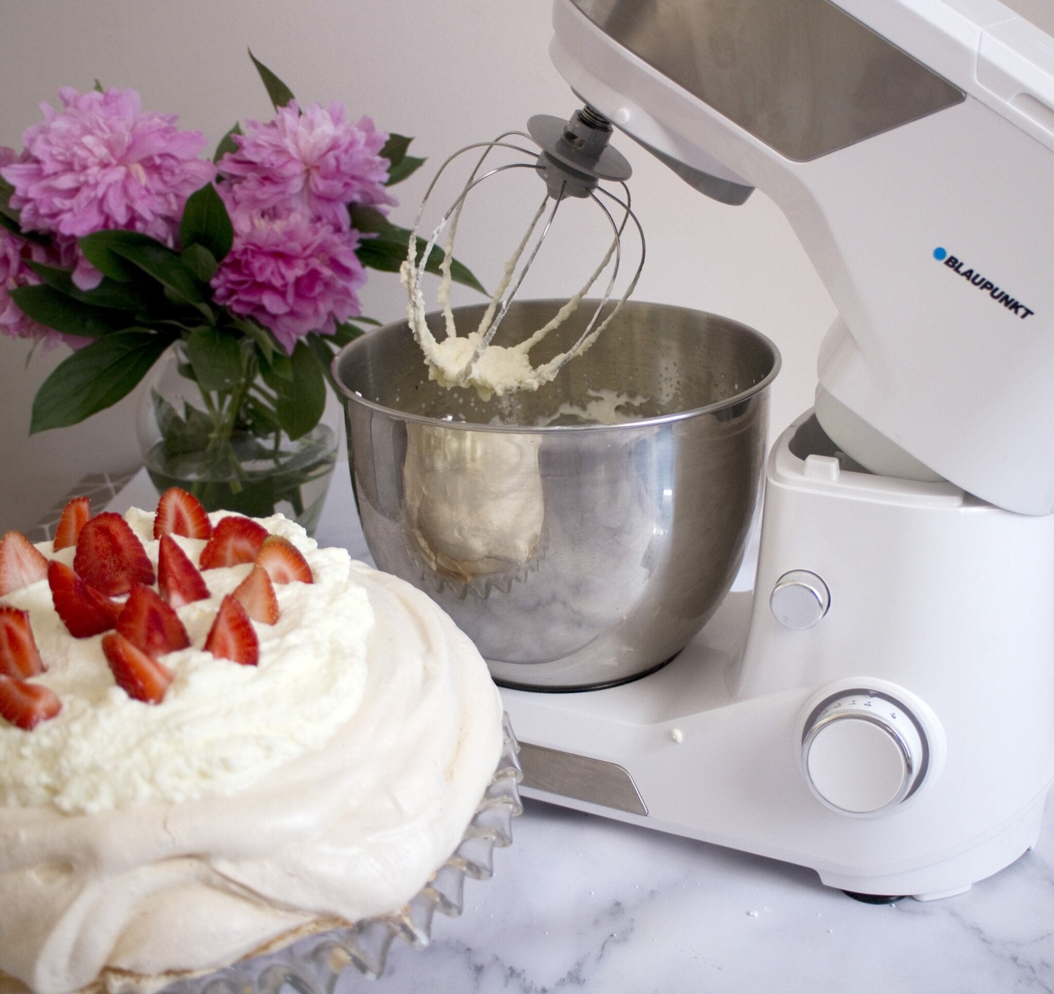 EAN 5901750504792 - Blaupunkt SMM501 batidora Batidora de varillas 1000 W Blanco imagen 5