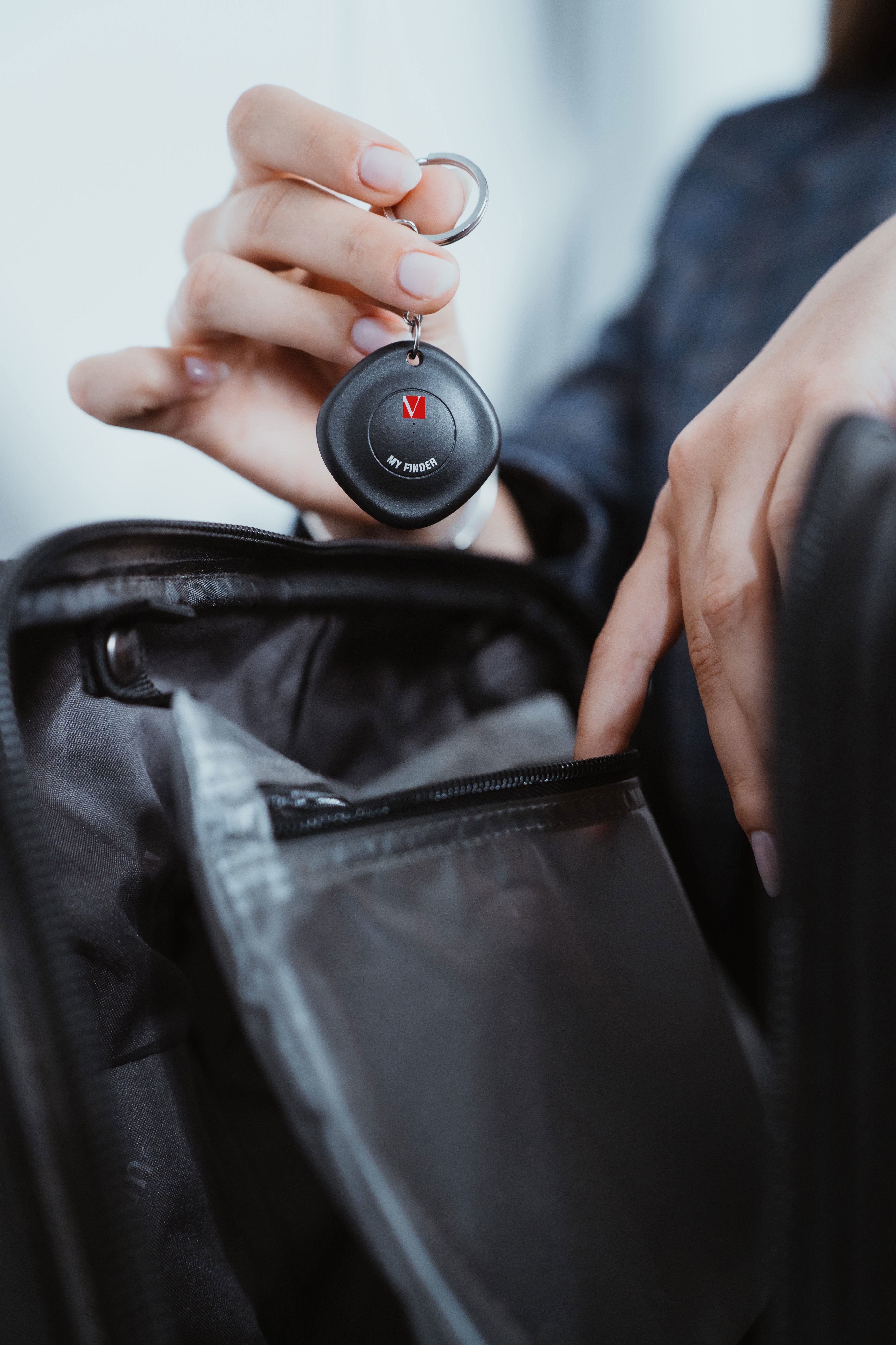 Localizador Verbatim My Finder Bluetooth Tracker Myf-01 Compatible Con Apple Incluye Llavero Y Pila Negro