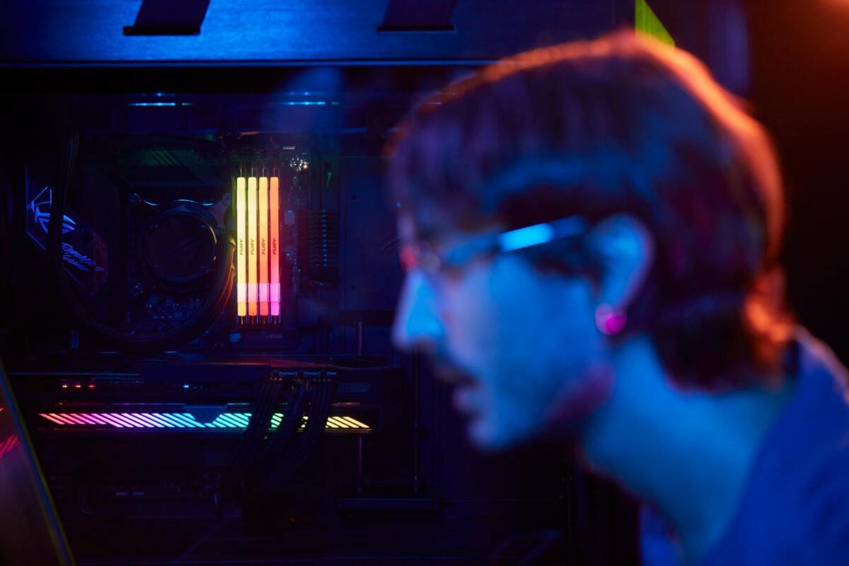 Memoria Kingston Technology Fury Renegade Rgb 32 Gb 1 X 32 Gb Ddr5 6400 Mhz Kf564c32rsa-32