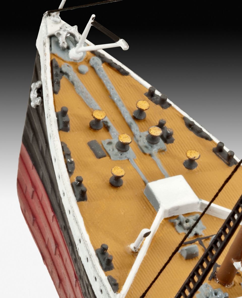 EAN 4009803052106 - Revell RMS Titanic Maqueta de transatlántico Kit de montaje 1:700 imagen 2