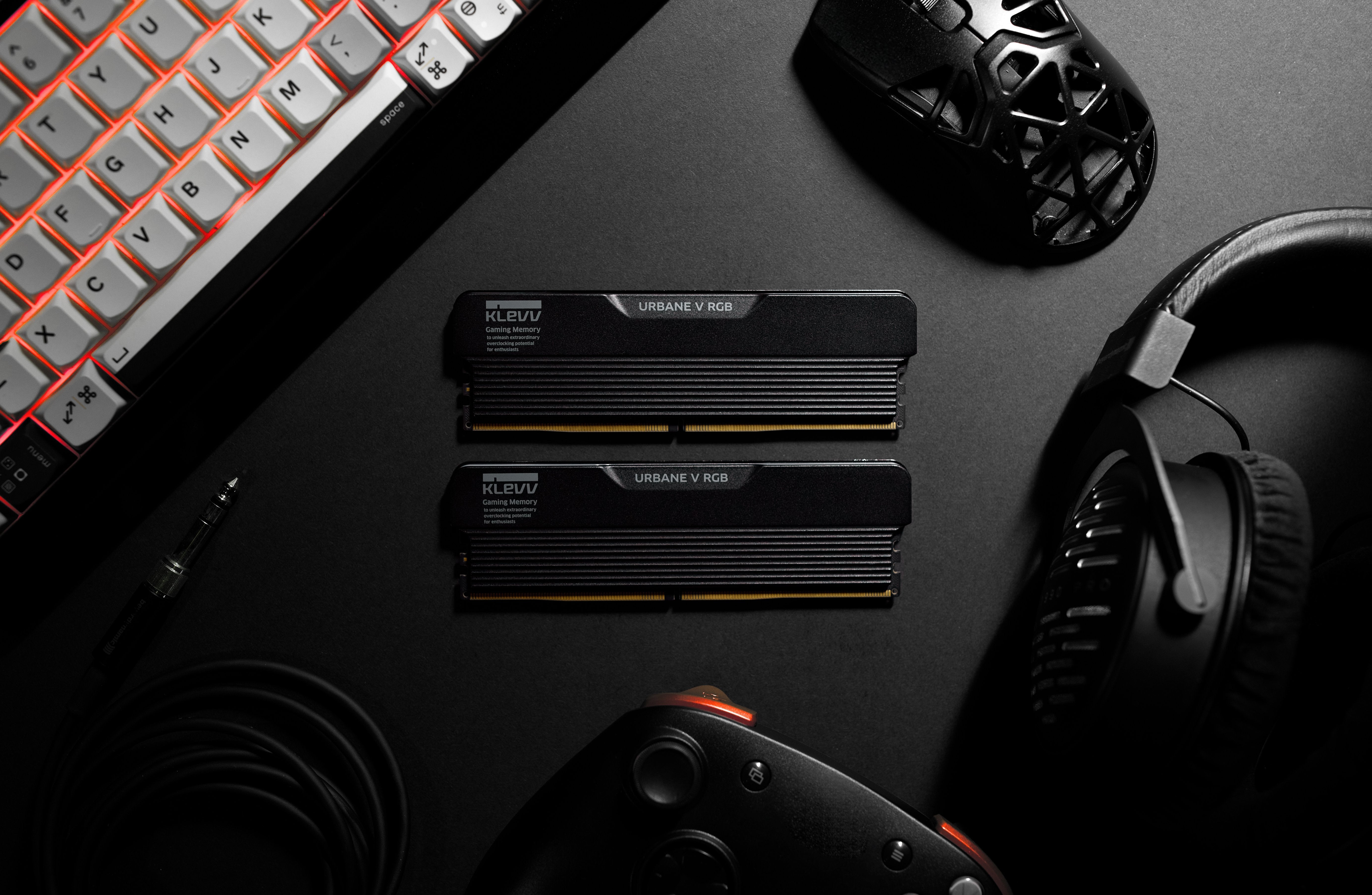 32gb Klevv (16gbx2) Urban V Rgb 6000 Cl28 Negro