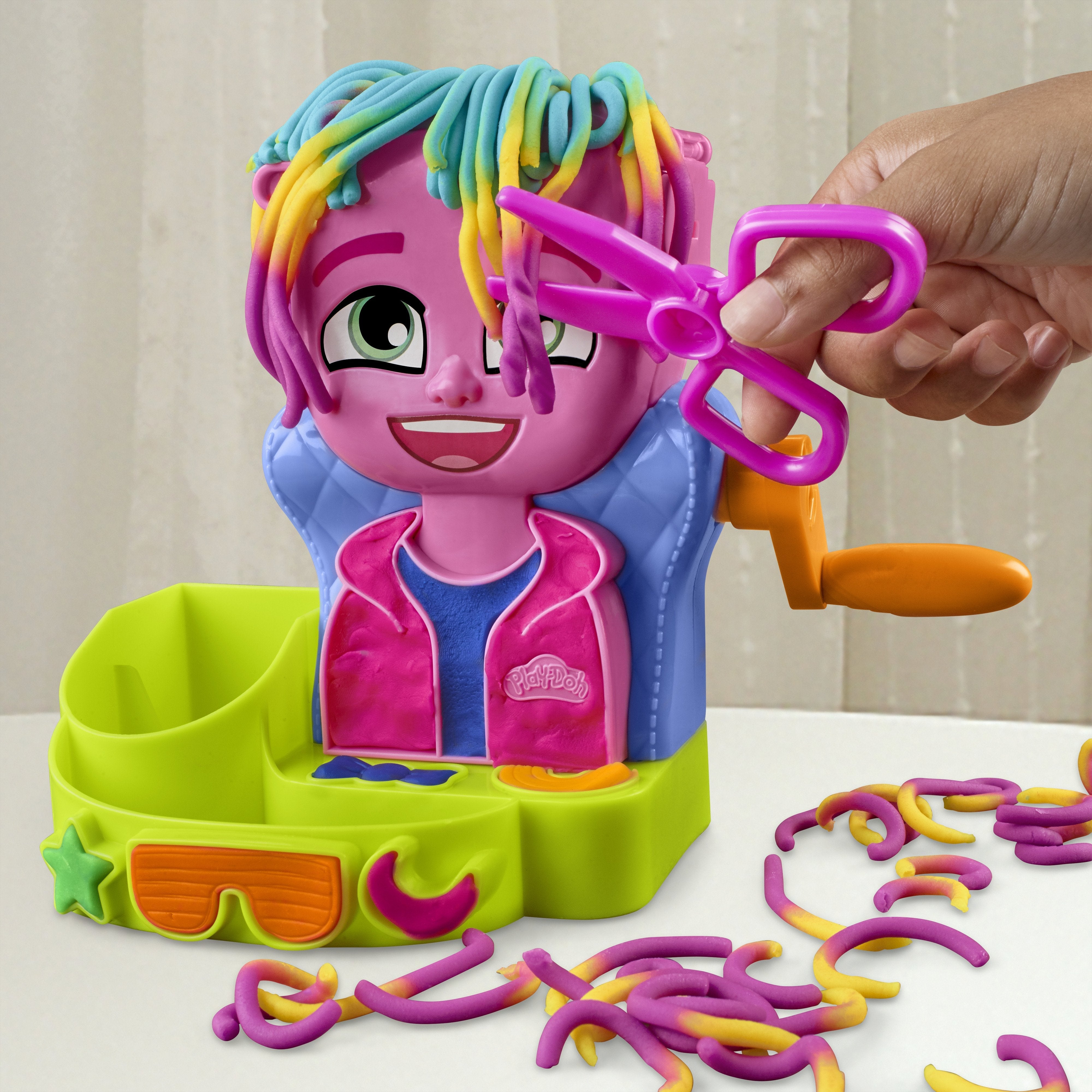 Hasbro Play-Doh Peluquería Salvaje, Amasando F88075l0