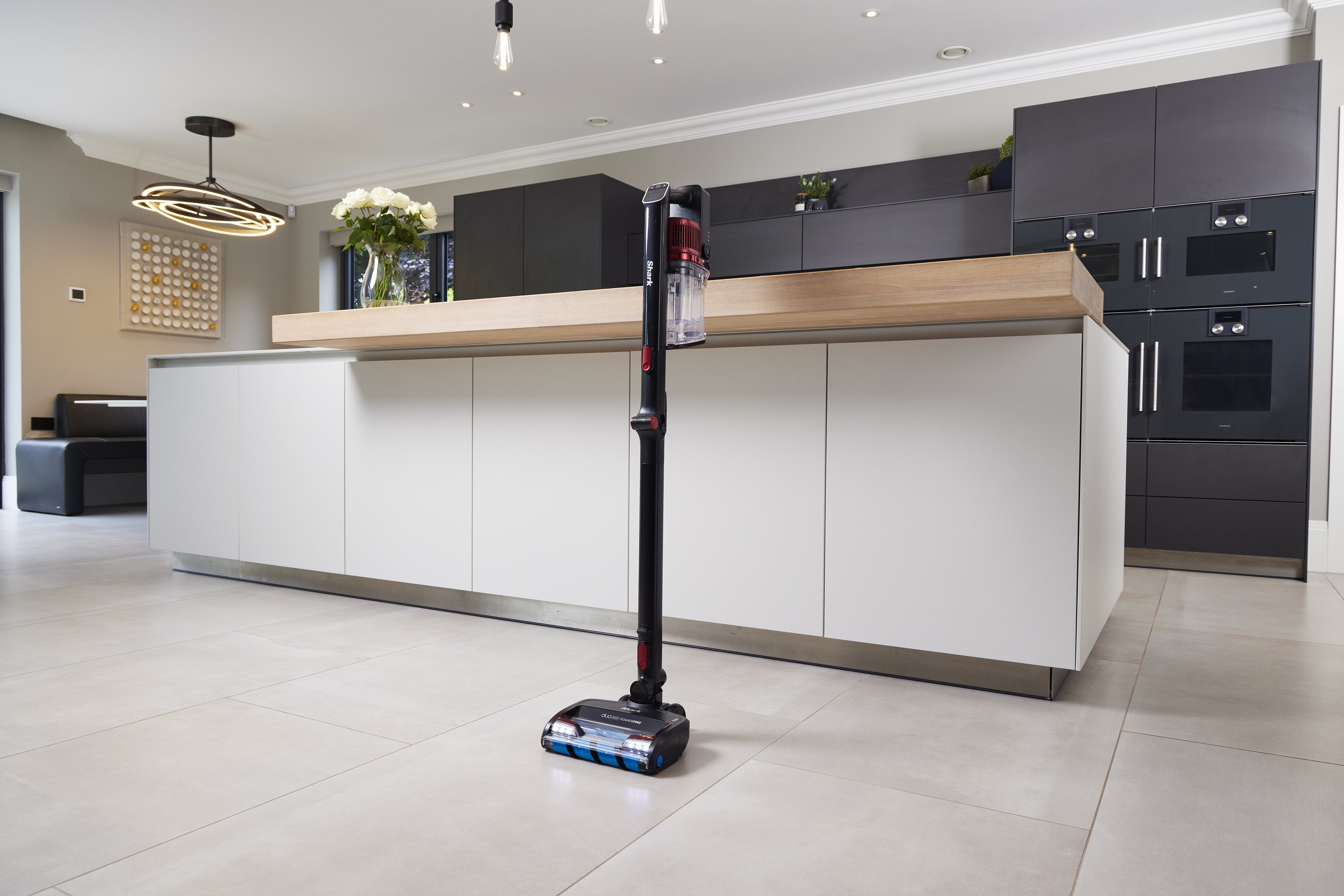 EAN 0622356243698 - Shark IZ300EUT aspiradora de pie y escoba eléctrica Aspiradora escoba 2 en 1 Batería Secar Sin bolsa Negr imagen 22