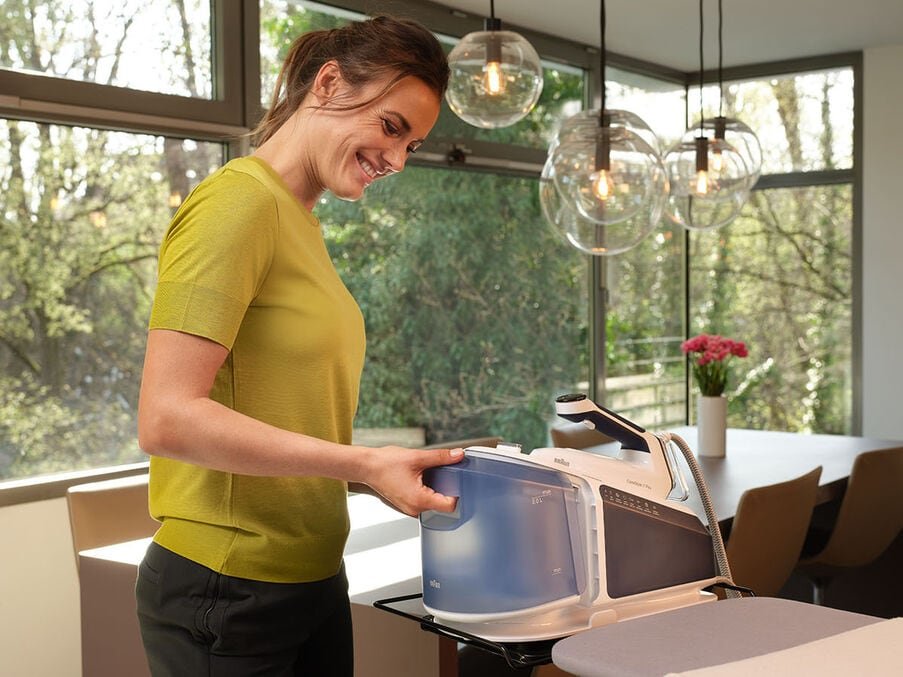 EAN 8021098001016 - Braun CareStyle 7 Pro IS 7282 BL 2700 W 2 L EloxalPlus soleplate Azul imagen 7