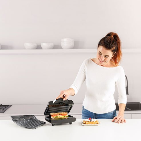EAN 8414234684318 - Taurus MIAMI LEGEND sandwichera 900 W Negro imagen 5