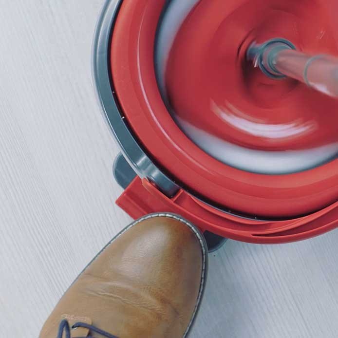 EAN 4023103227446 - Vileda 4023103227446 mopa, fregona y cubo Tanque individual Negro, Rojo imagen 4