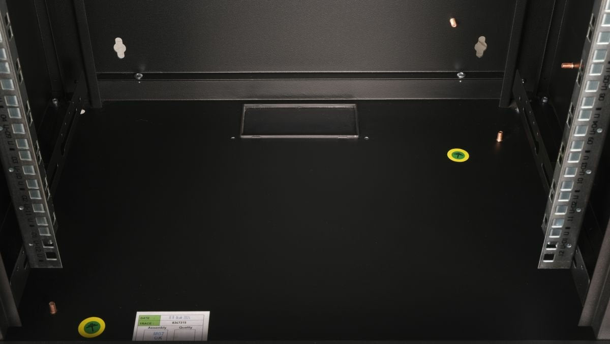 EAN 4015867232248 - Equip EPM-12-6045-B-CBAA armario rack 12U Bastidor de pared Negro imagen 4