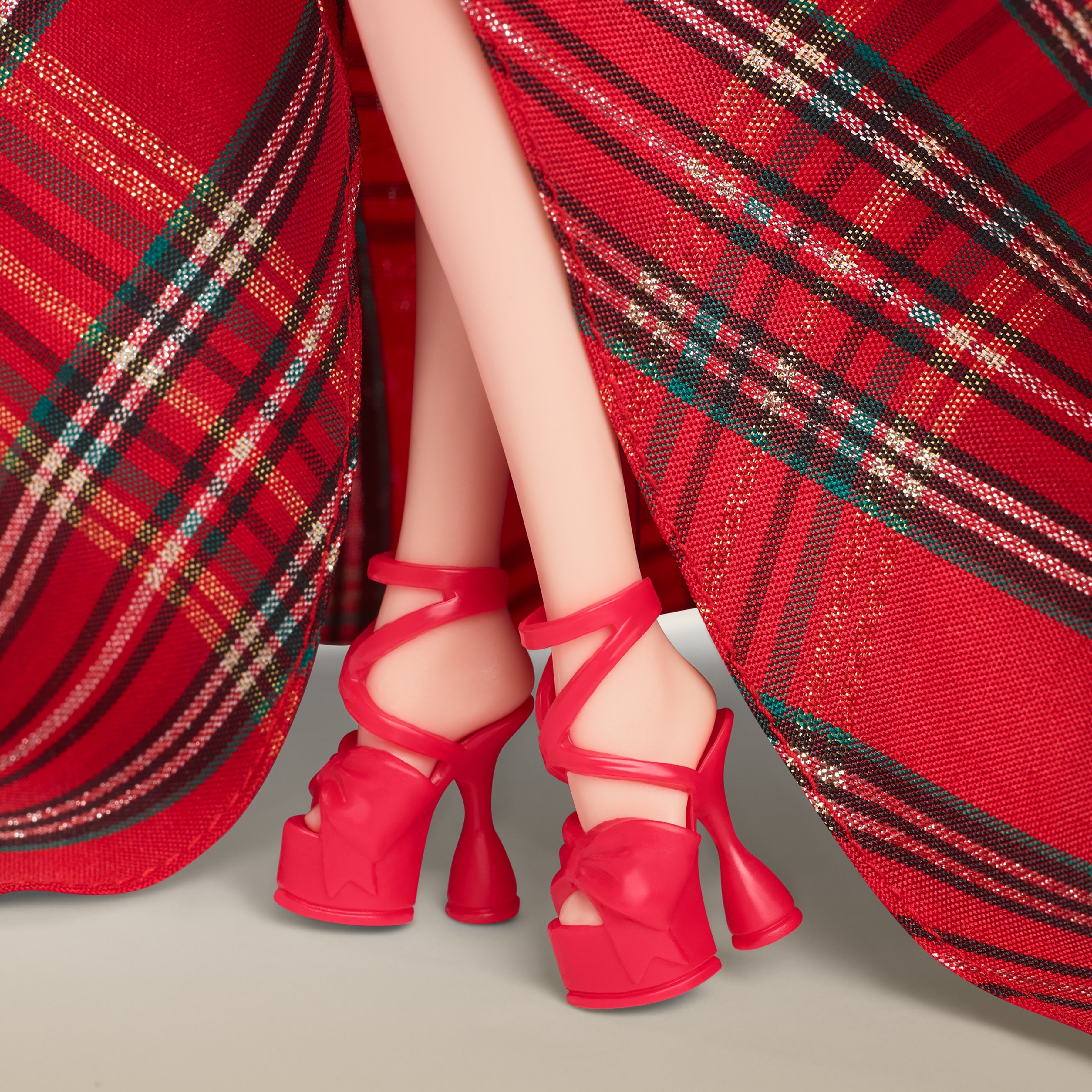 EAN 0194735181179 - Barbie HRM61 muñeca imagen 13