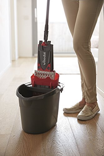EAN 8001940011479 - Vileda SuperMocio Revolution Sistema mopa, fregona y cubo Tanque individual Negro, Rojo, Blanco imagen 4