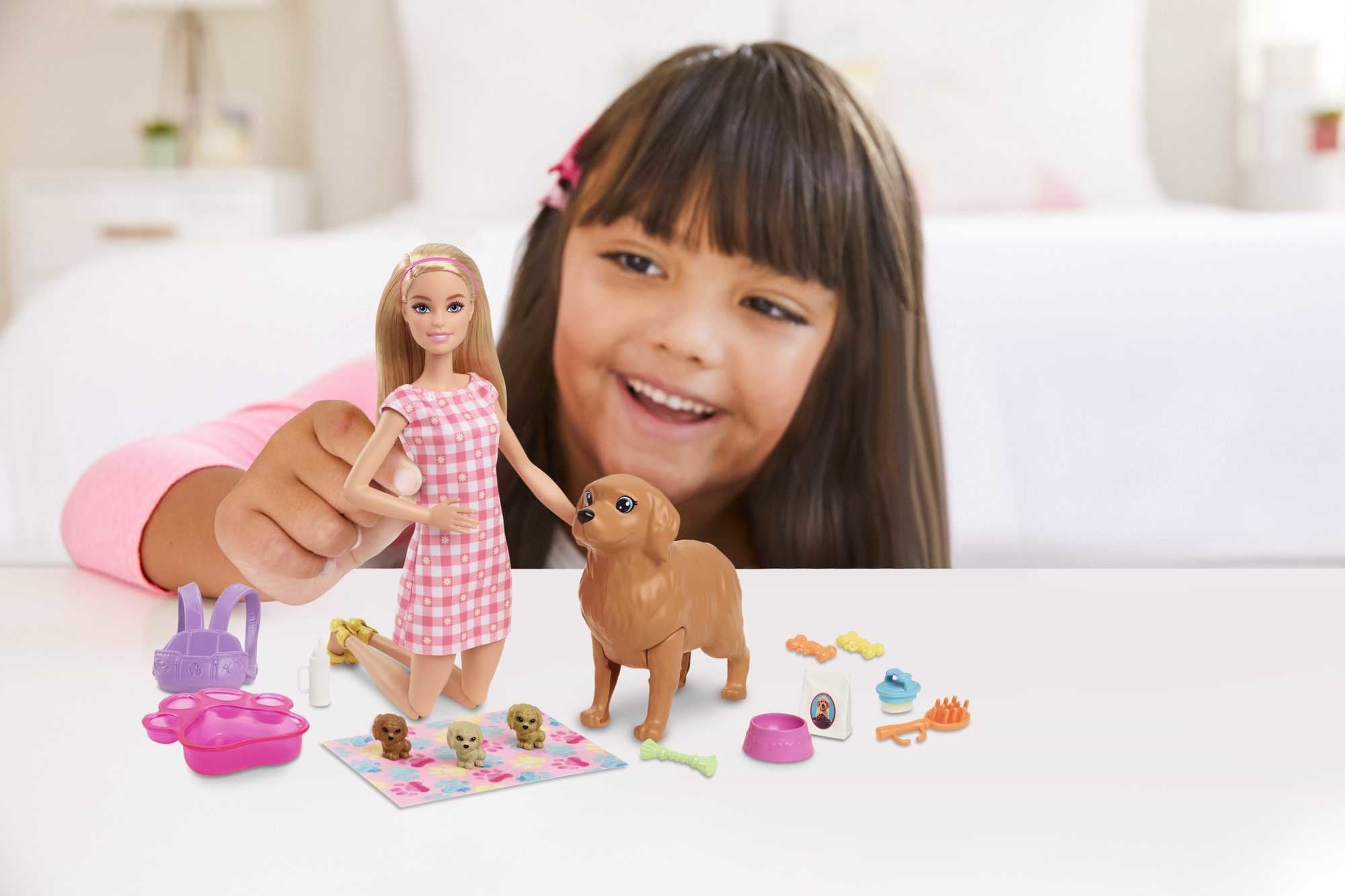 EAN 0194735012442 - Barbie HCK75 muñeca imagen 3