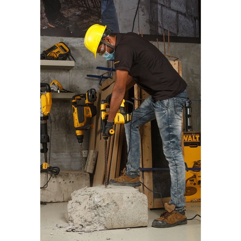 EAN 5035048648650 - DeWALT D25333K-QS rotary hammers 950 W SDS Plus imagen 14