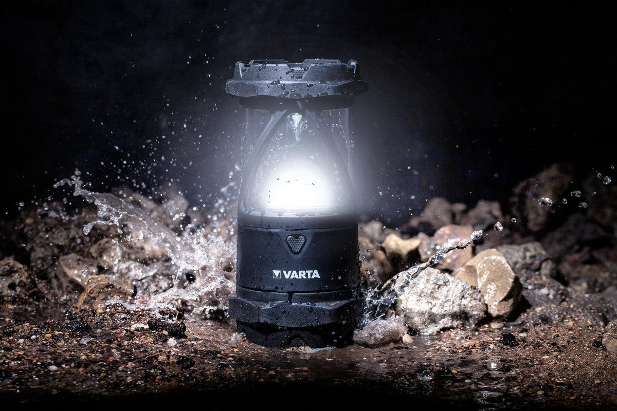 EAN 4008496987146 - Varta INDESTRUCTIBLE L30 PRO Negro, Transparente Linterna de mano LED imagen 4