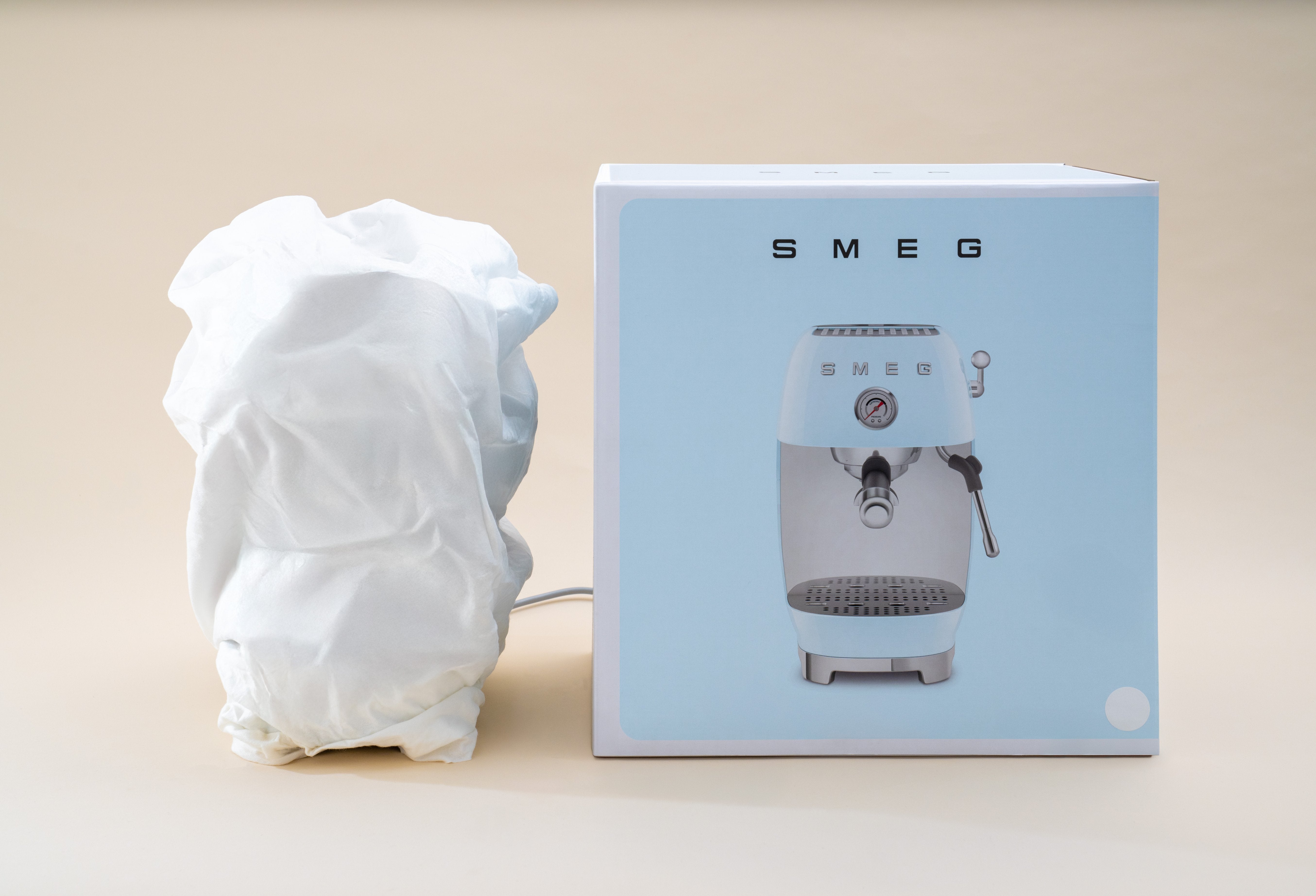EAN 8017709349479 - Smeg ECF03CREU cafetera eléctrica Semi-automática Máquina espresso 1,4 L imagen 19