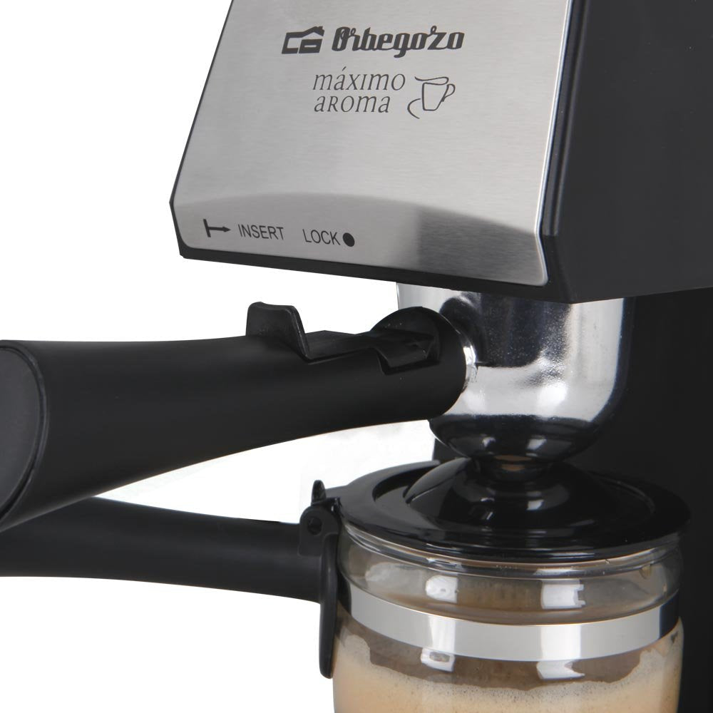 Cafetera Espresso Orbegozo Exp 4600 870w 5 Bar Con Jarra De Cristal Incluida