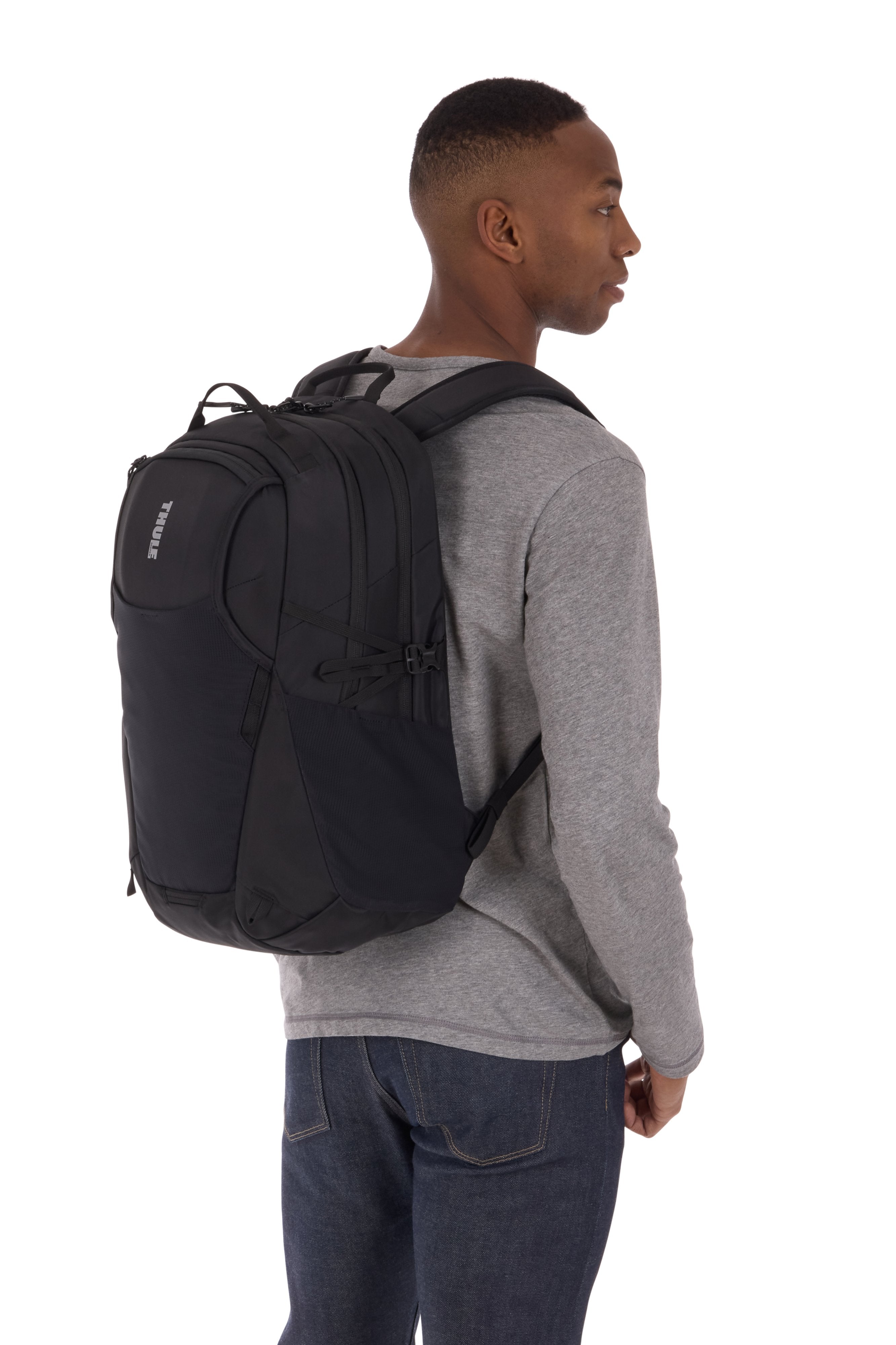 EAN 0085854253475 - Thule EnRoute TEBP4316 - Black mochila Mochila informal Negro Nylon imagen 13