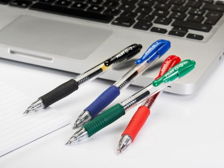 Caja De Bolígrafos De Tinta De Gel Retráctil Pilot G-2 12 Unidades Azules