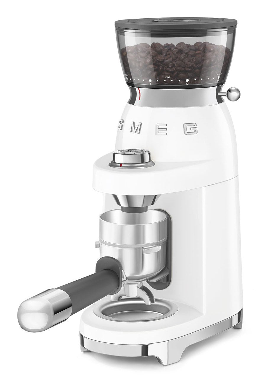 Molinillo De Café Smeg Cgf03wheu, 15 Grados De Molienda, Depósito De 240 G, 150 W, Blanco.