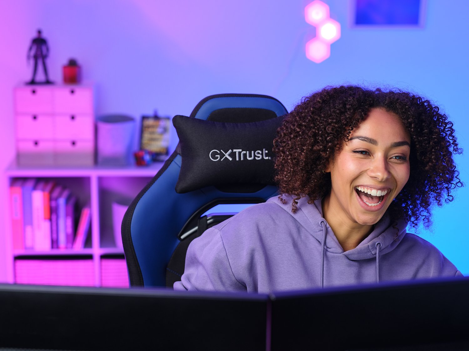 Silla Gaming Trust Gaming Gxt 714 Ruya Azul