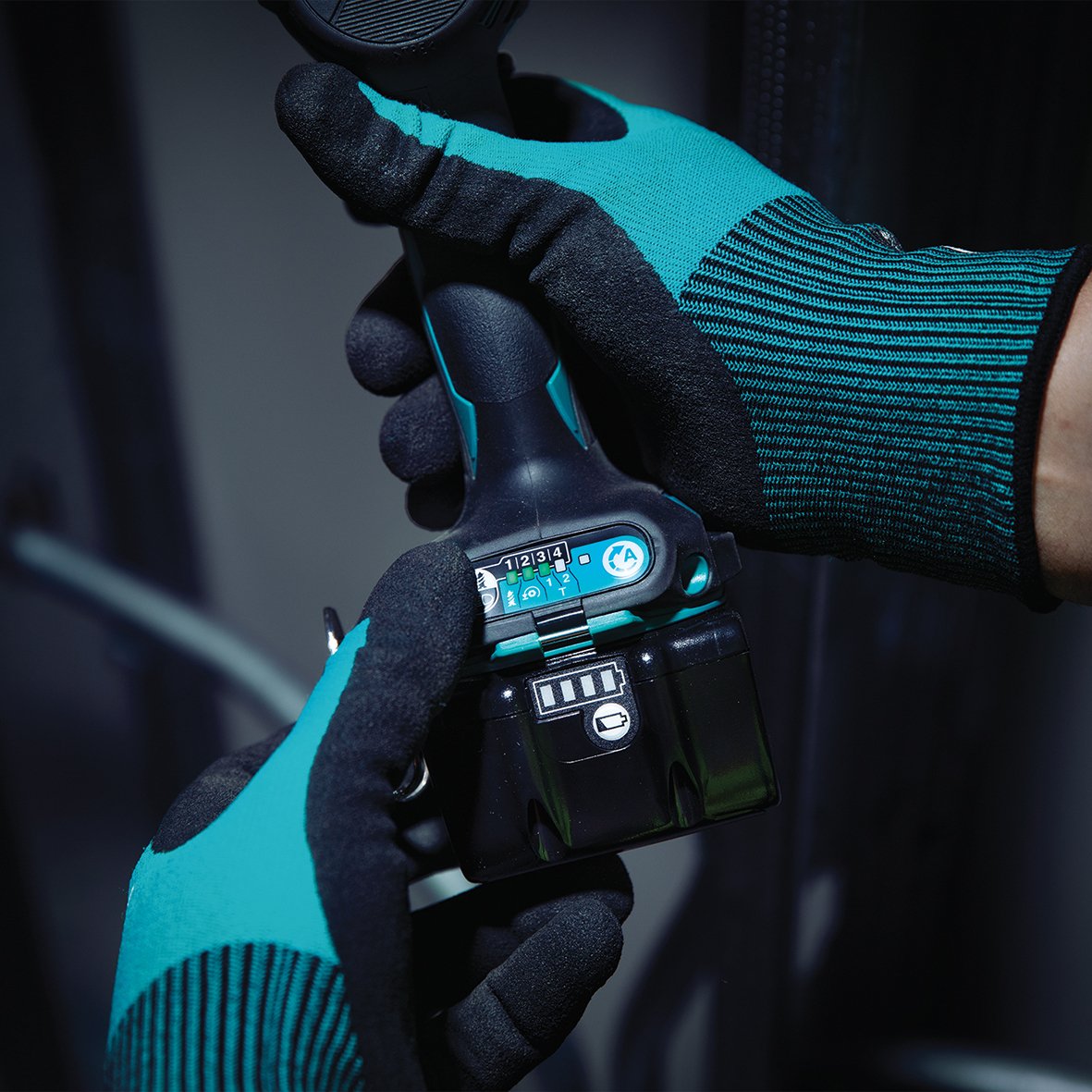 EAN 0088381779210 - Makita DTD173Z destornillador eléctrico y llave de impacto 3600 RPM Negro, Azul imagen 6