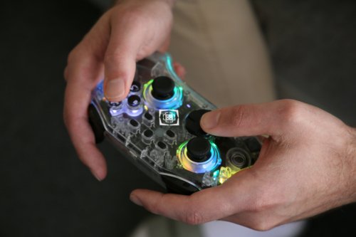 Deltaco Nintendo Switch Bluetooth Contr. Transparent