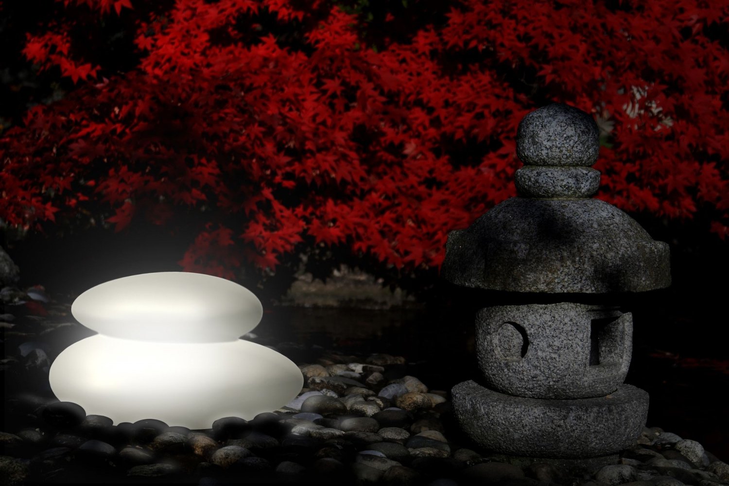 8 Seasons Shining Stone Solar