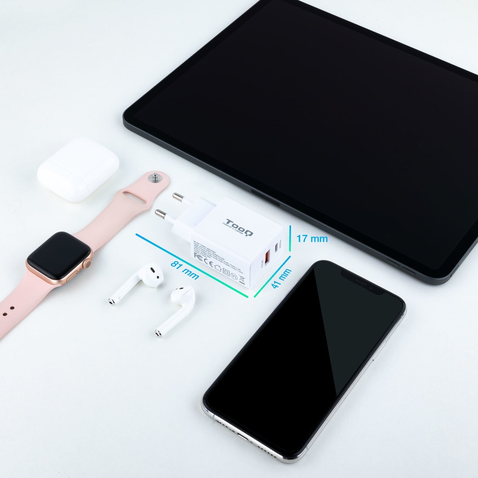 Tooq Cargador De Pared Usb 3.0 18w, Usb-C 20w - Carga Rapida - Blanco