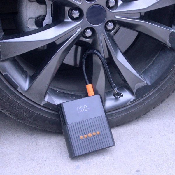 Powerbank Jump Starter 8800mah Kompresor Latarka Pitstop+
