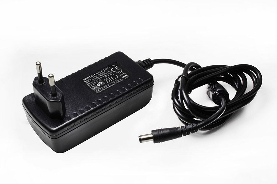 Televisor Xoro Htl 2477 (23.6") Hd Smart Tv Wifi Negro