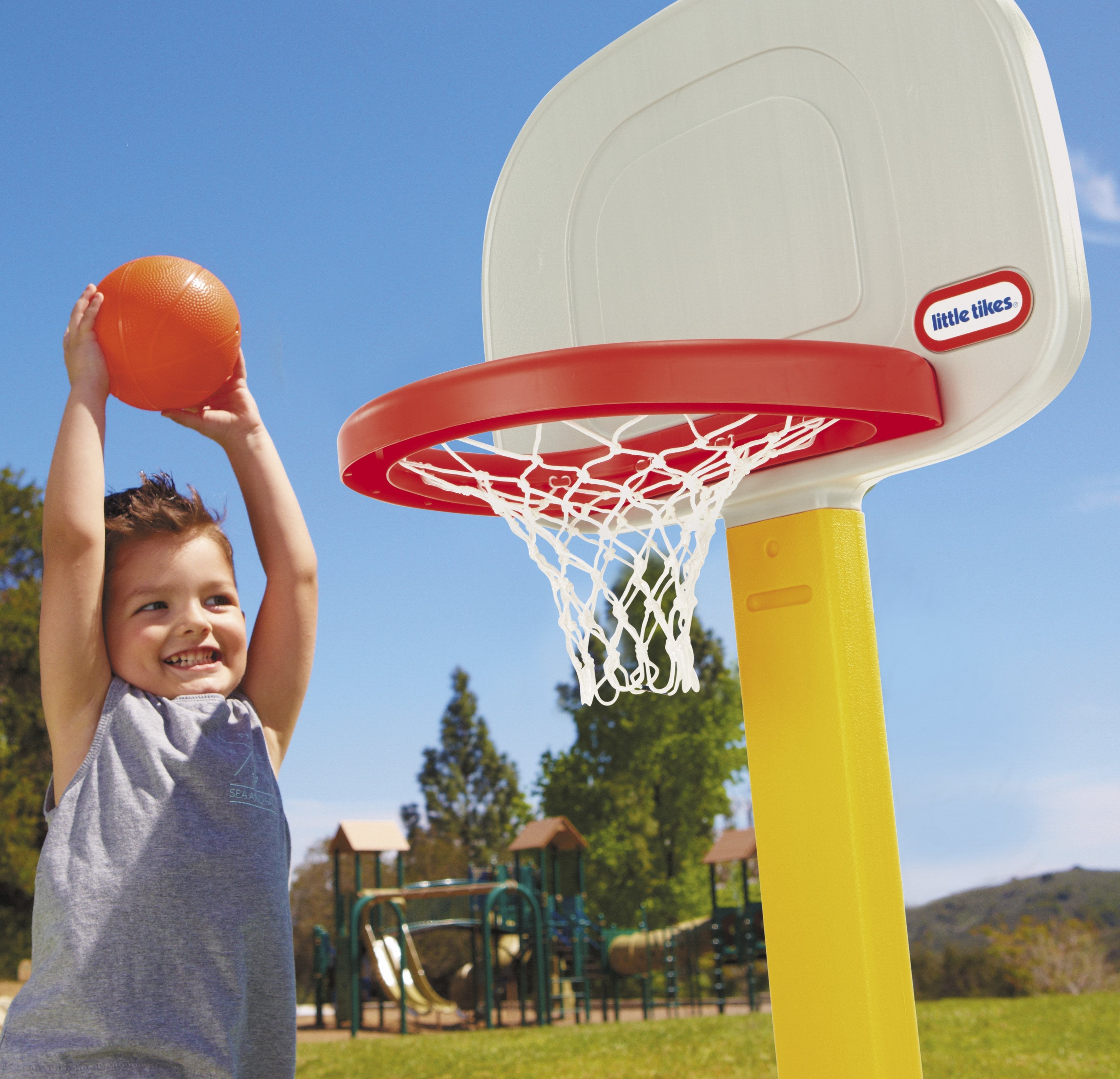 EAN 0050743170348 - Little Tikes TotSports Basketball Set Set de béisbol imagen 9