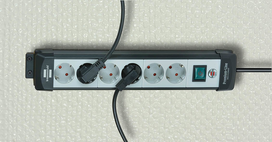 Brennenstuhl 1951580100 Base Múltiple 3 M 8 Salidas Ac Negro, Gris