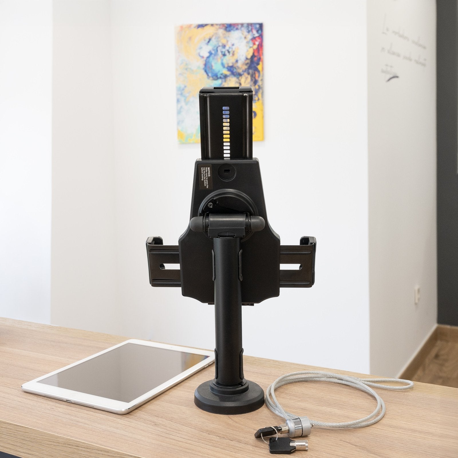 EAN 8433281016354 - TooQ TQTDS0812 soporte Soporte para tableta Tablet/UMPC Negro imagen 4