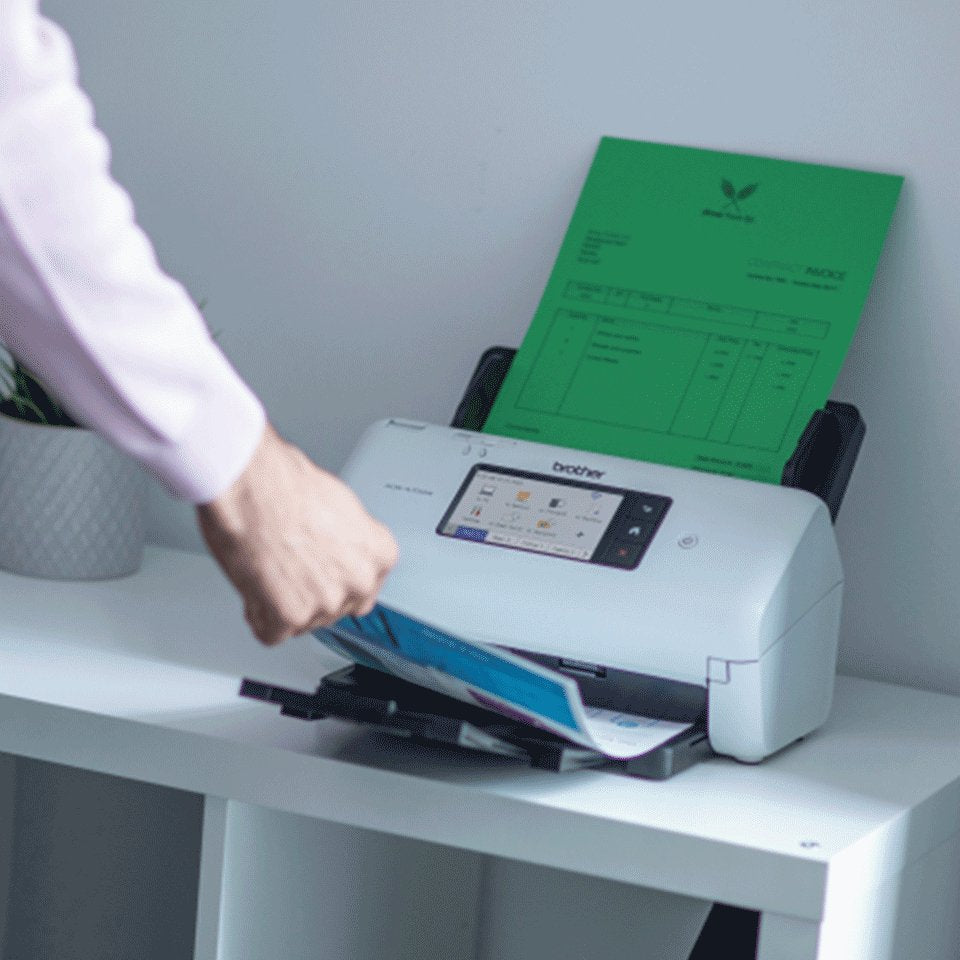 EAN 4977766814713 - Brother ADS-4700W escaner ADF + escáner alimentado por hojas 600 x 600 DPI A4 Negro, Blanco imagen 5