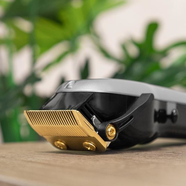 Cecotec Bamba Precisioncare Pro Clipper Titanium Go Cortapelos Inalámbrico