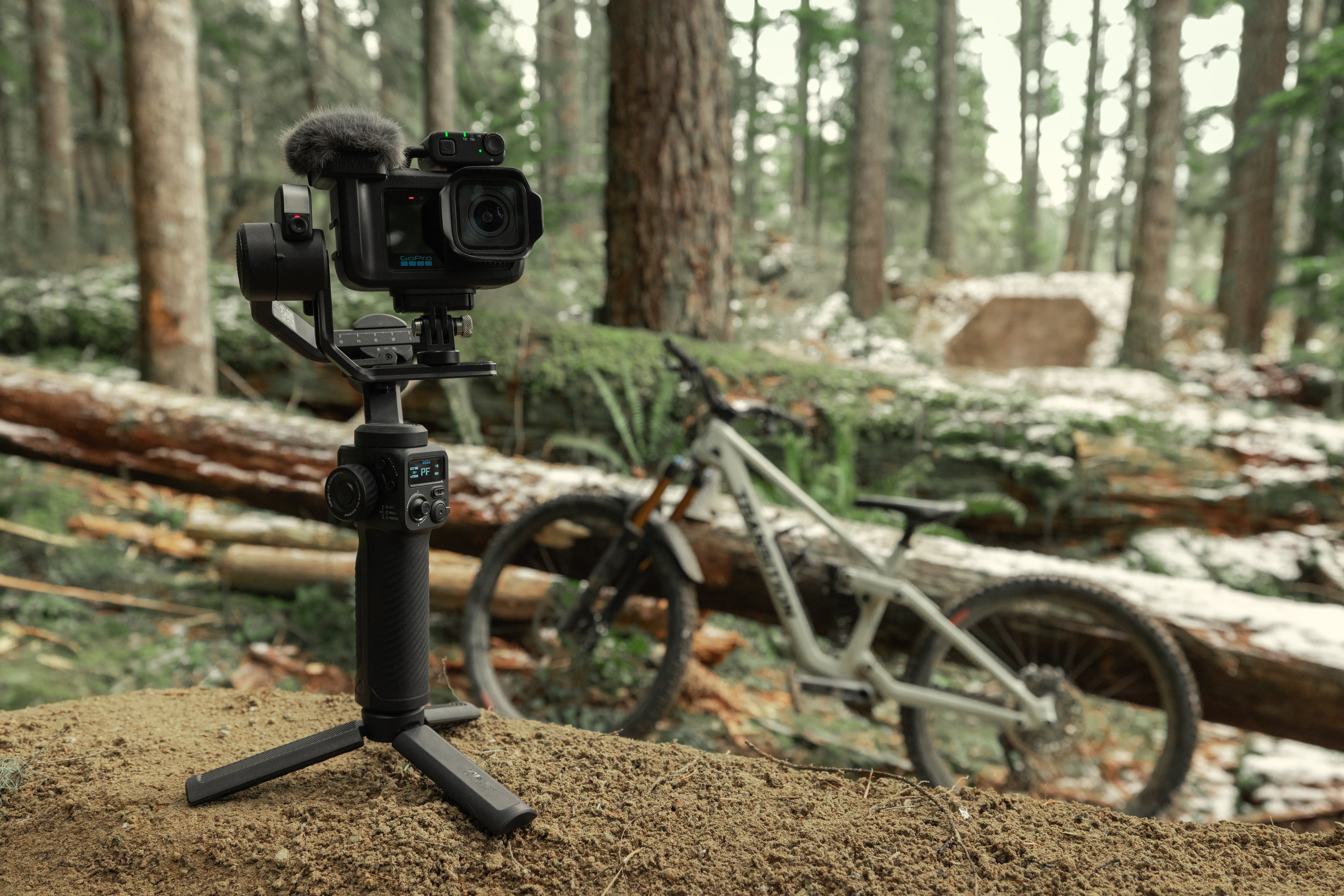Go Pro Mission 1 Pro Black Cámara De Cine 8k Compacta
