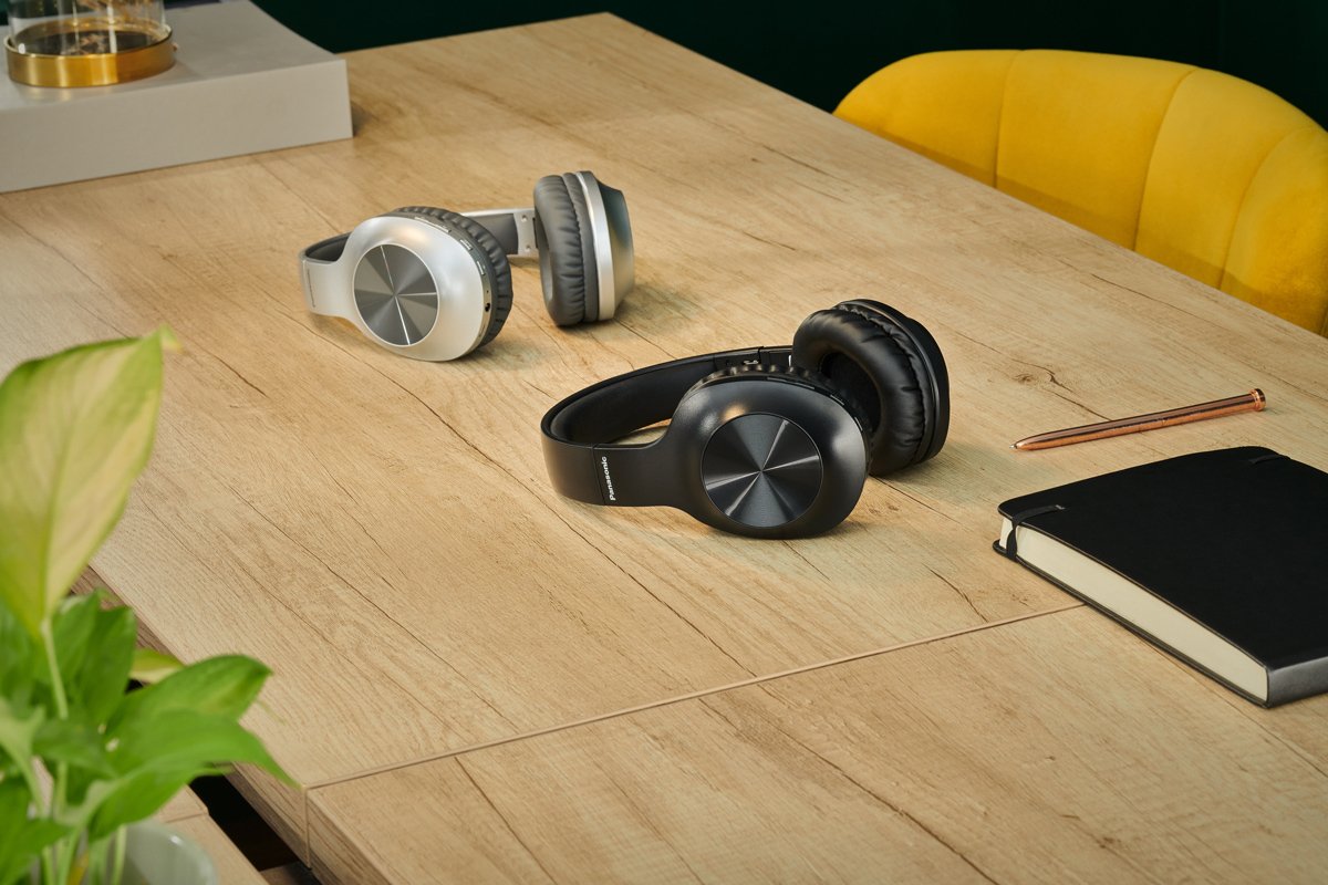 EAN 5025232941735 - Panasonic RB-HX220B Auriculares Inalámbrico Diadema Llamadas/Música USB Tipo C Bluetooth Plata imagen 4