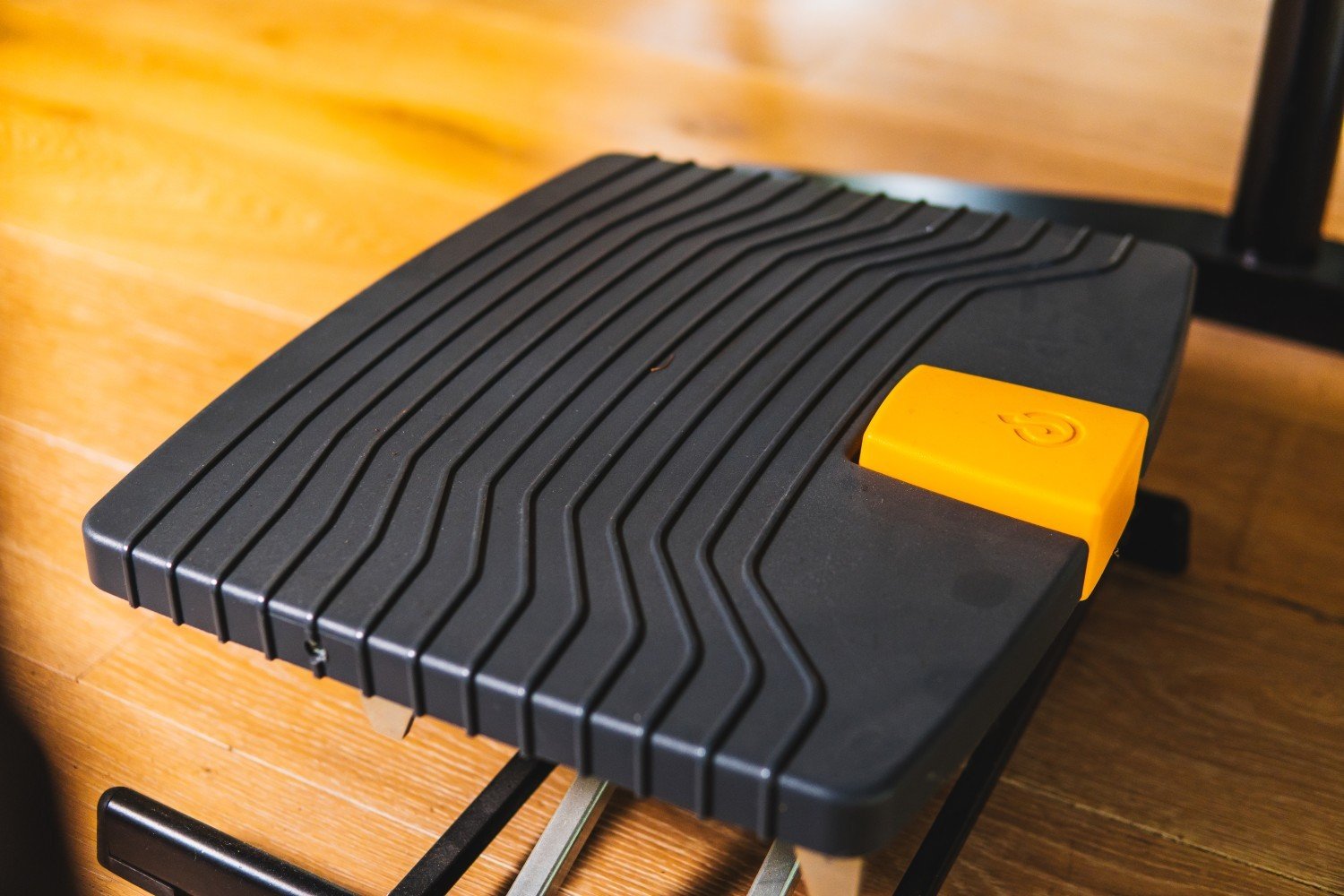 EAN 8717399996099 - BakkerElkhuizen Pro 959 Footrest Negro, Gris, Naranja imagen 6