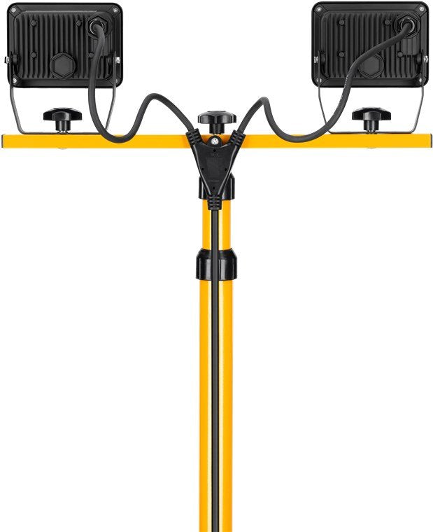 Foco De Trabajo Led Con Trípode Telescópico, 2 X 20 W
Con Un Total De 3400 Lm Y Luz Blanca Neutra (4000 K), Apto Para Uso En Int