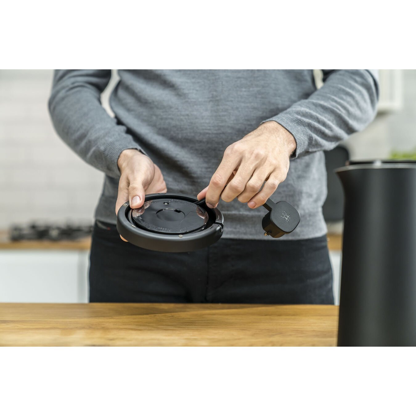 EAN 4009839651182 - ZWILLING Enfinigy tetera eléctrica 1 L 1850 W Negro imagen 5