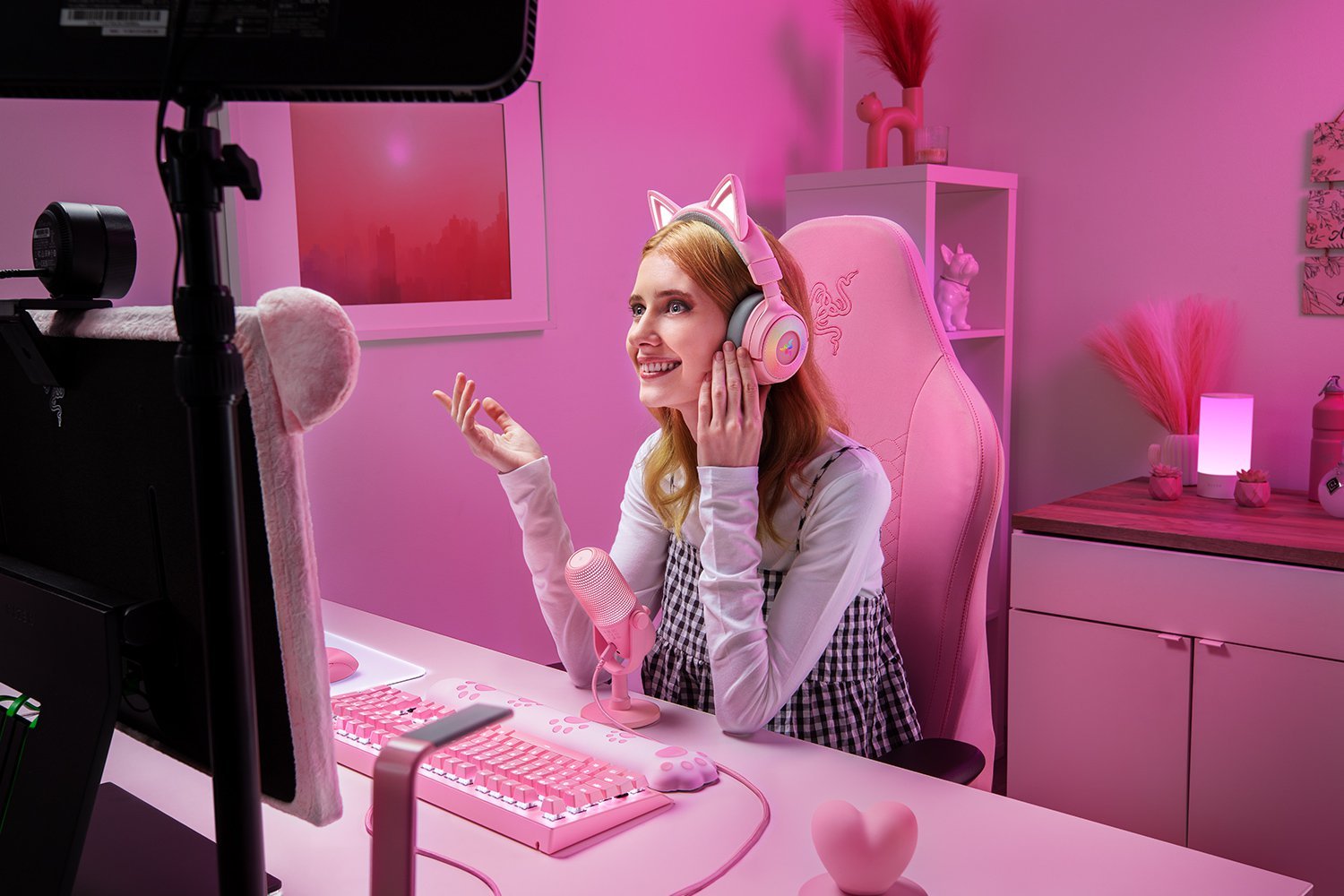 EAN 8887910061039 - Razer Kraken Kitty V3 Pro - Quartz Auriculares Inalámbrico y alámbrico Diadema Juego USB tipo A Bluetooth imagen 6
