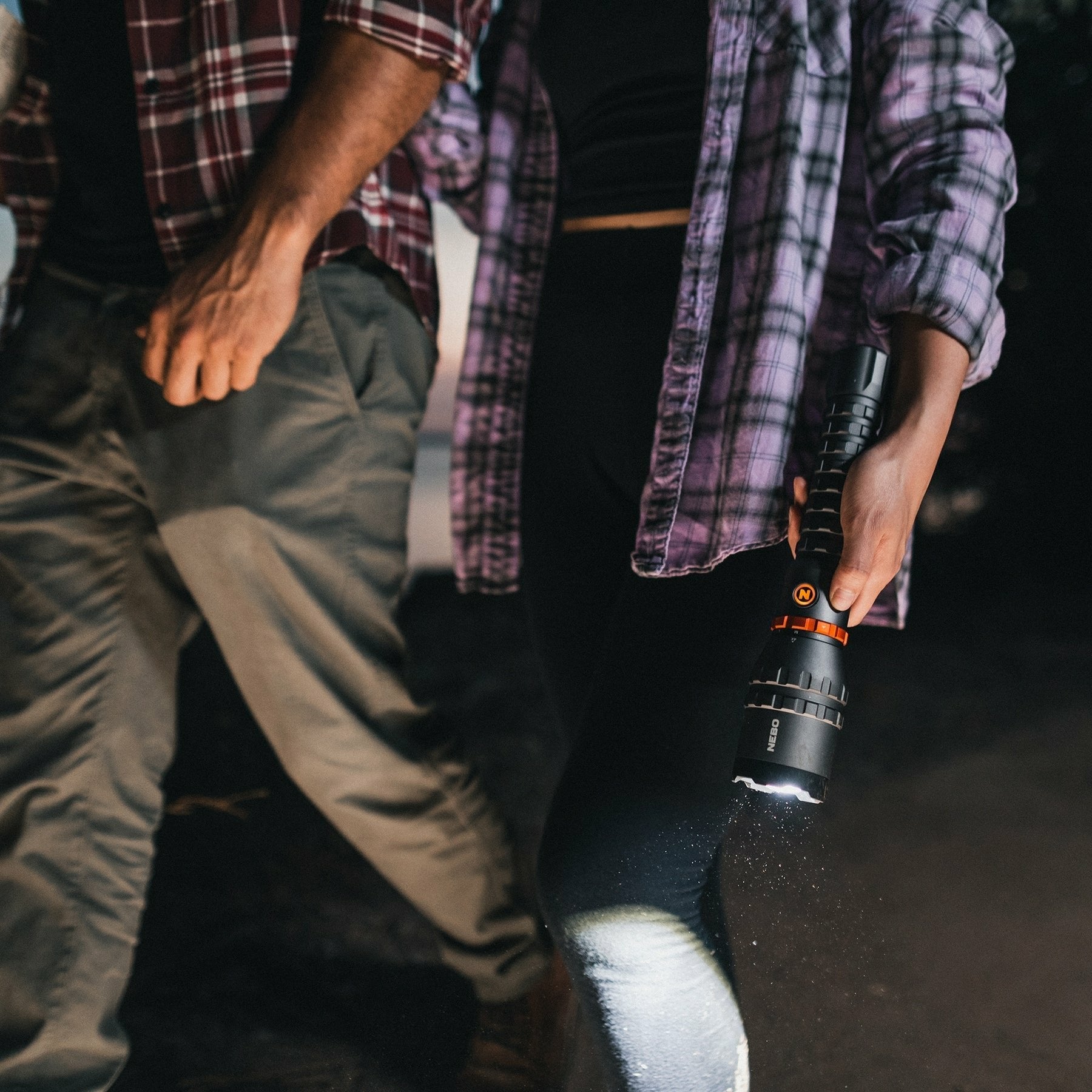 Linterna Davinci 8000. Recargable. Nebo