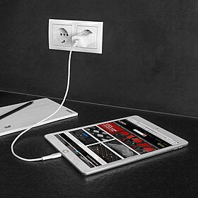 Lindy 73412 Cargador De Pared Usb Typ A Charger 18w, Blanco