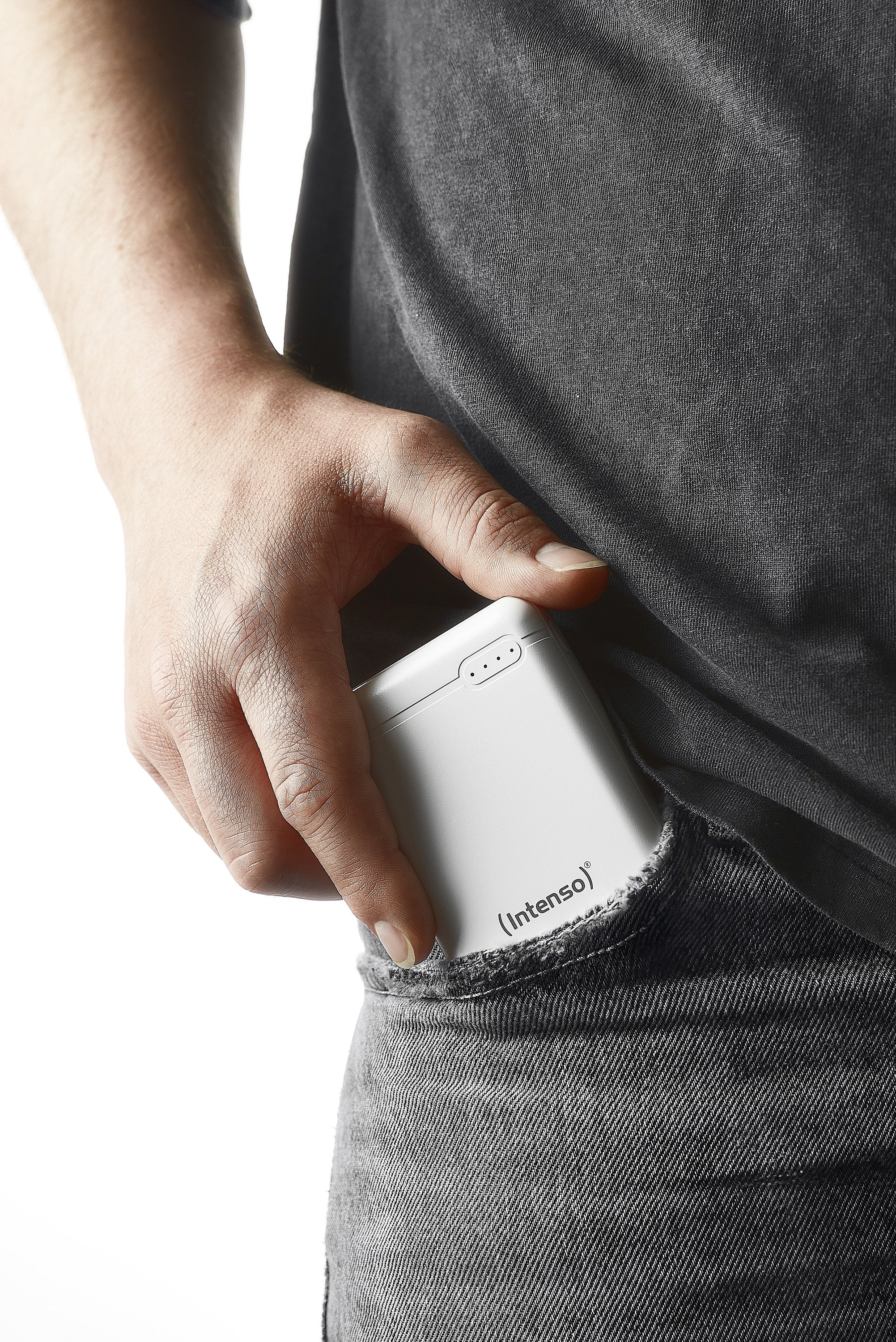 EAN 4034303028405 - Intenso XS10000 Polímero de litio 10000 mAh Blanco imagen 13