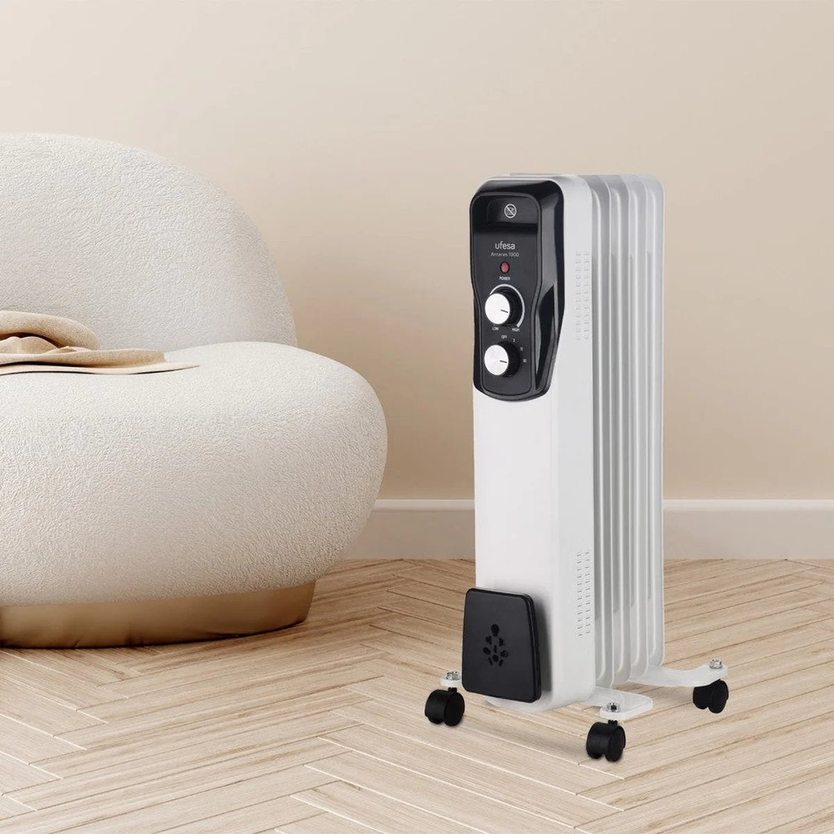 EAN 8422160057205 - Ufesa Antares 1000 Interior Negro, Blanco 1000 W Radiador de aceite eléctrico imagen 3