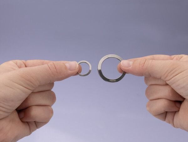 EAN 4024023271069 - TROIKA NAIL GUARD Llavero de anilla Plata, Acero inoxidable imagen 4